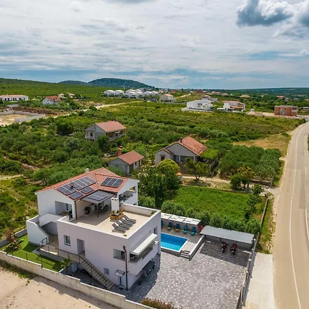 Vila Palmarosa
