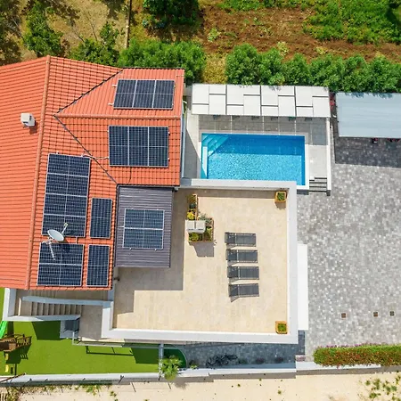 Vila Palmarosa Debeljak